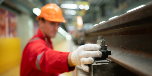 Mecánicos Industriales · Montadores de Estructuras / Maquinaria en Barcelona · Mantenimiento Preventivo y Correctivo de Maquinaria